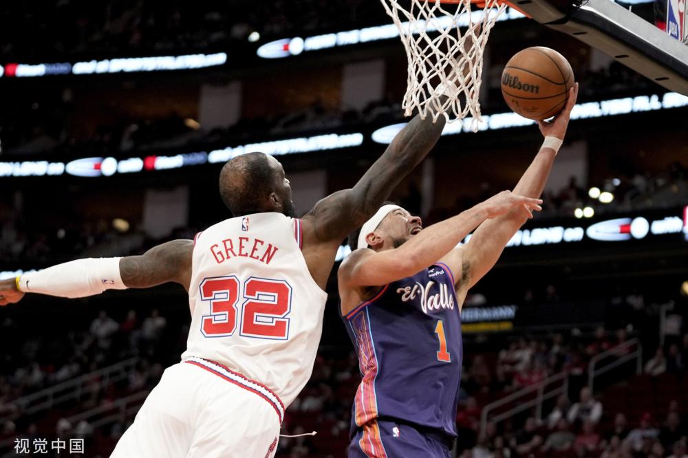 舞台上亮相 舞台上亮相