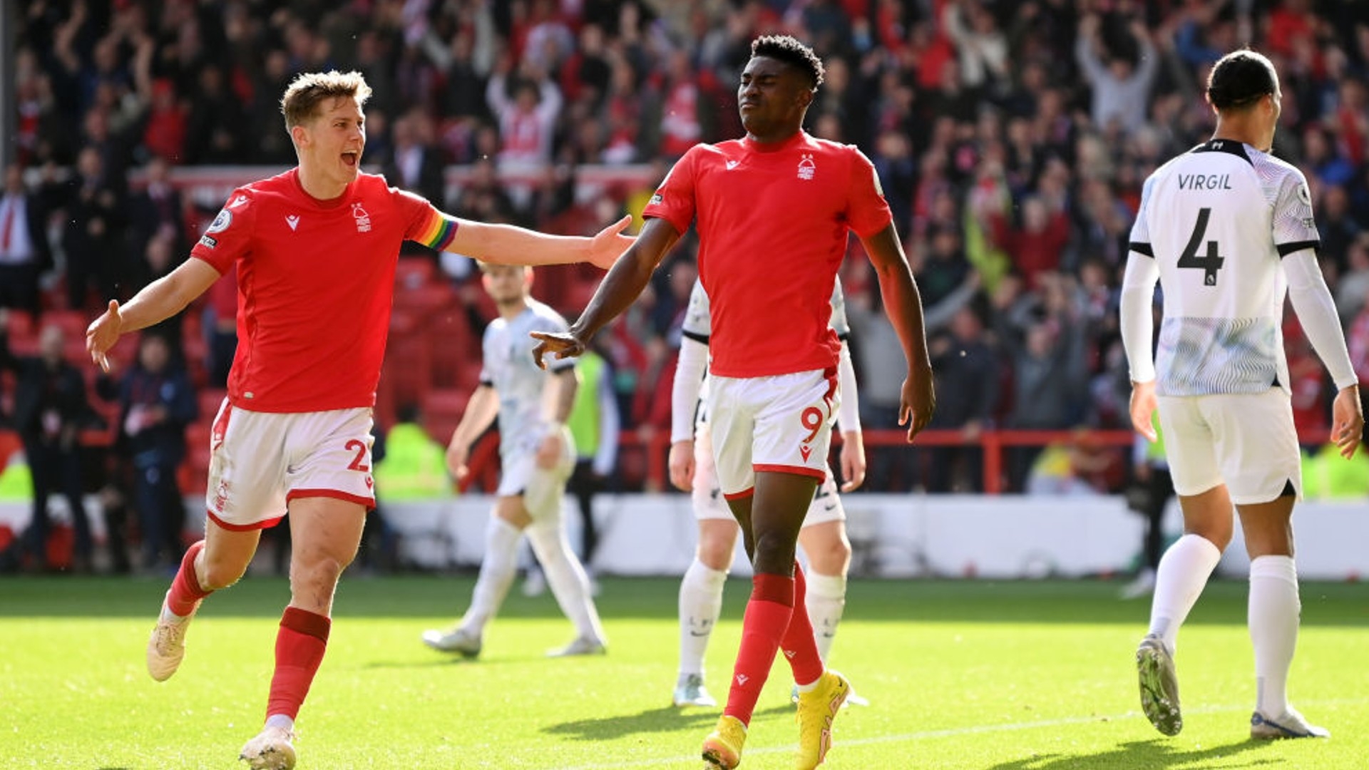 定了坚实的 定了坚实的